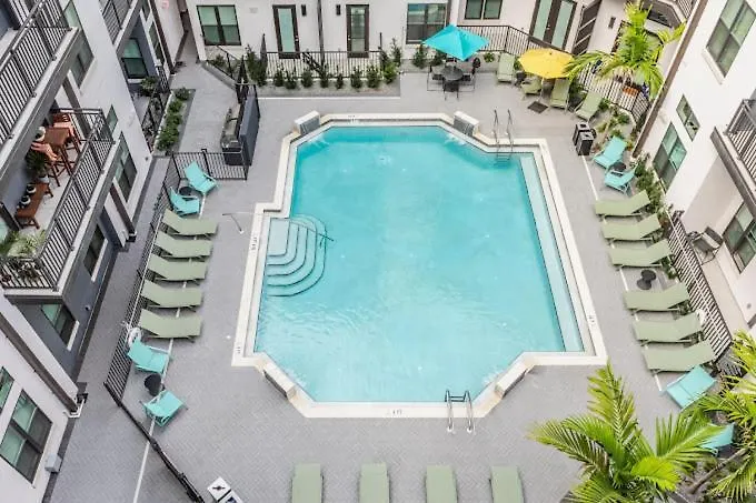 Luxury Condo In Ybor City Tampa W/Pool Access 0*,
