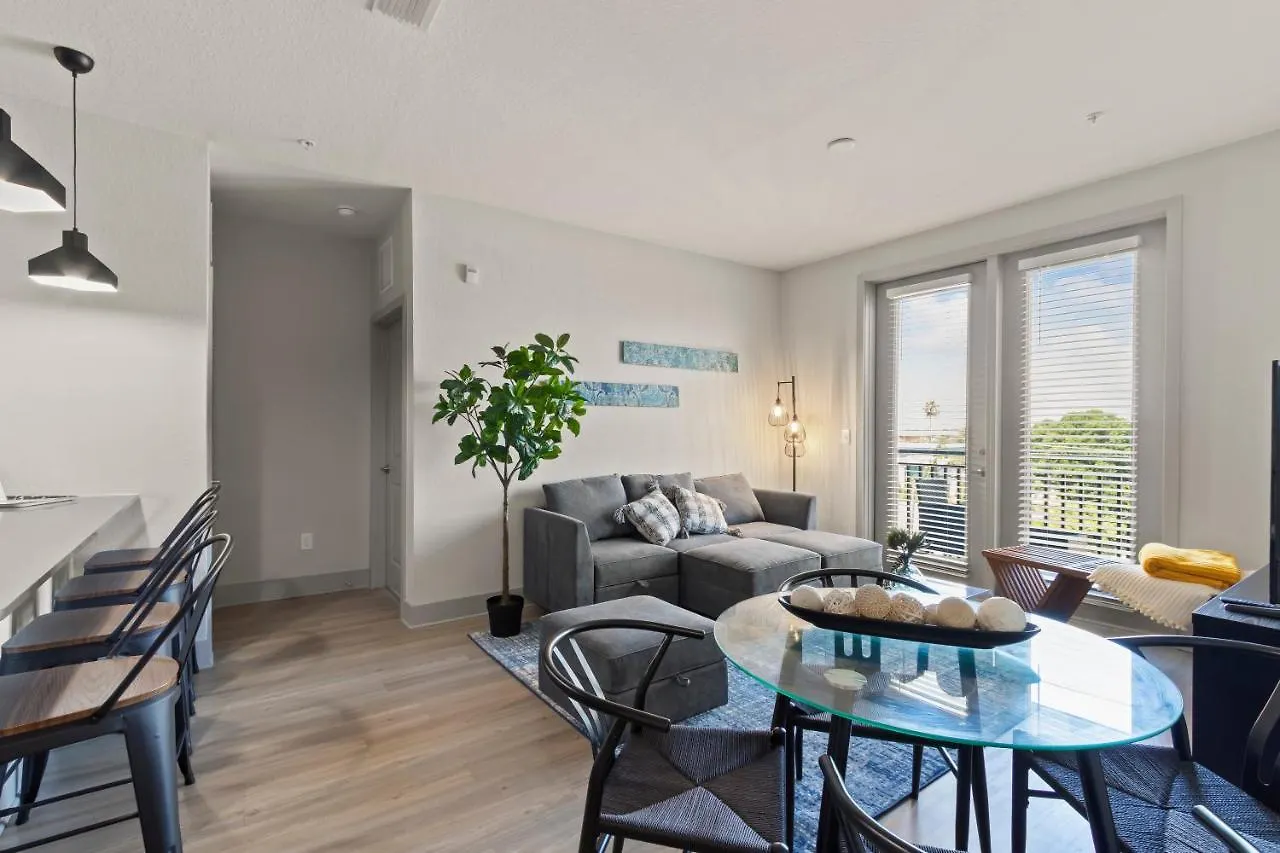 Luxury Condo In Ybor City Tampa W/Pool Access