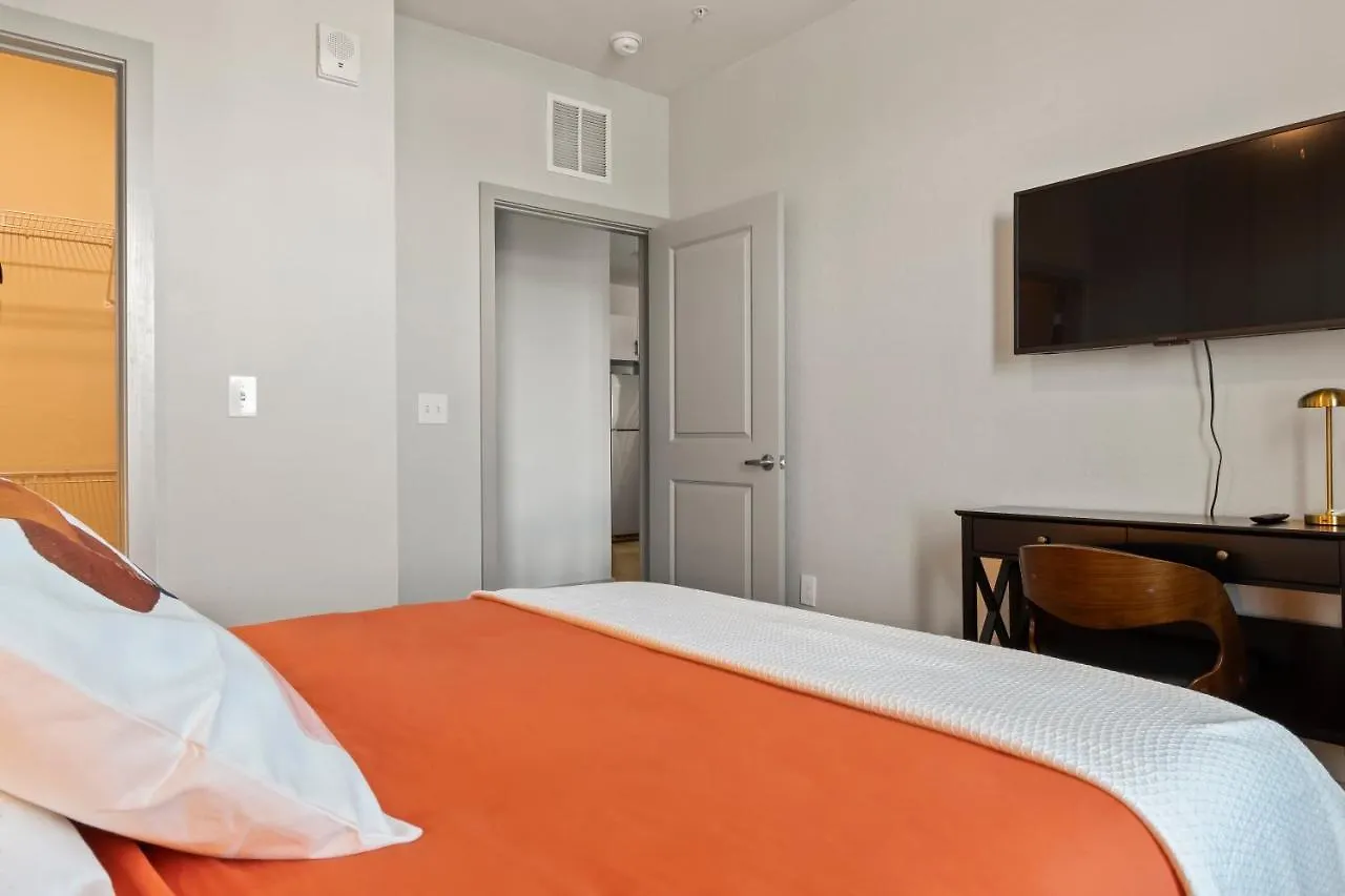 Apartment Luxury Condo In Ybor City Tampa W/Pool Access
